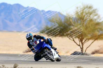 media/Jan-08-2022-SoCal Trackdays (Sat) [[1ec2777125]]/Turn 4 (1145am)/